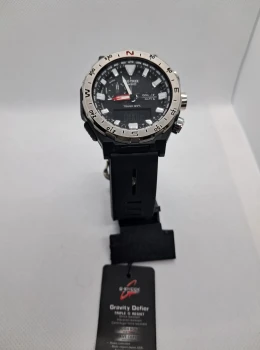 Relógio Masculino G-Shock Gravity Defier Preto