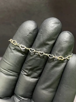 Pulseira elo corações 
