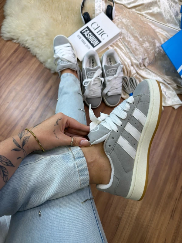 Tênis Adidas Campus Fem