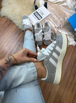 Tênis Adidas Campus Fem