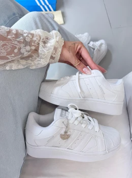 Tênis Adidas Super Star Fem