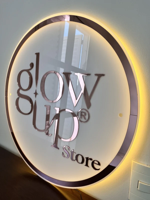 LOGO PLACA LED 70X70CM