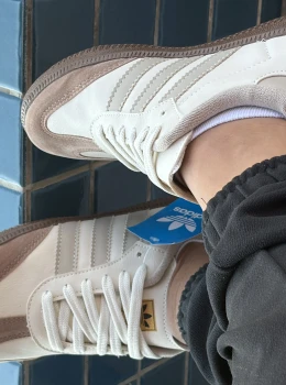 Tênis Adidas Samba Milk Casual Confortável