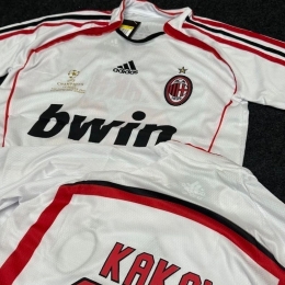 Camisa Milan Retro Branca (Kaká) 06/07