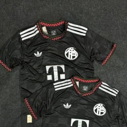 Camisa Bayern de Munique Preta
