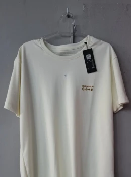 Camisa Premium Malha Peruana 100% algodão ( G )