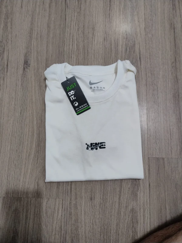 Camisa Premium Malha Peruana 100% algodão ( M )