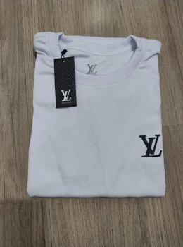 Camisa Premium Malha Peruana 100% algodão ( M )