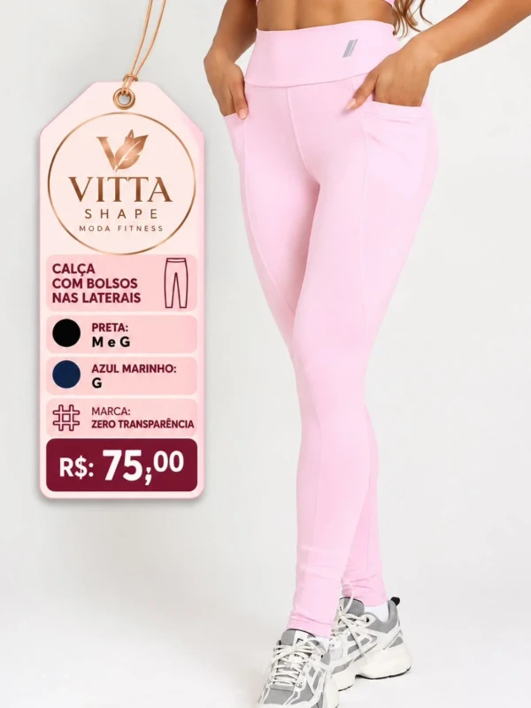 CALÇA COM BOLSOS NAS LATERAIS