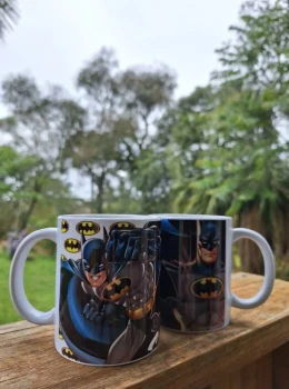 Caneca Branca Personalizada Batman – Herói DC