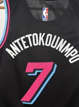 Camiseta Nike Miami Heat Vice City Edition