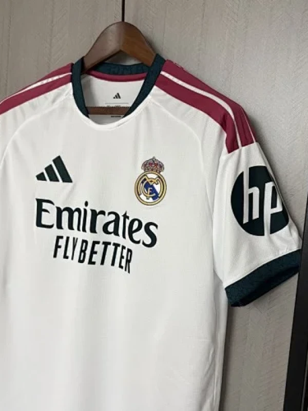 Camisa titular do Real Madrid 2026/27 - Versão torcedor