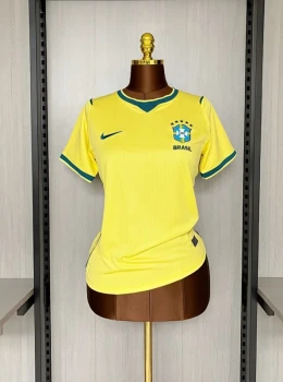 Camisa Brasil Nike I 2026/27 Torcedora Pro Feminina